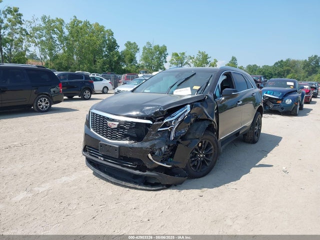 2022 CADILLAC XT5 1GYKNBR48NZ137969 Photo 1