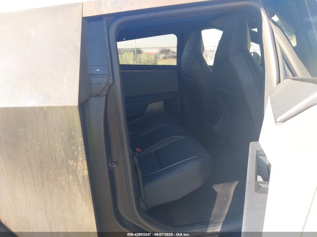 Tesla 2024 2024 7G2CEHED4RA050451 Image 8