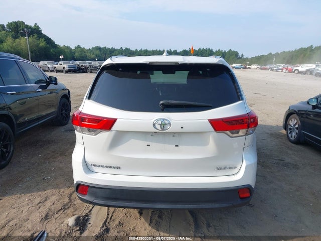 Toyota 2gr-fks 2018 5TDJZRFH5JS554046 Image 17