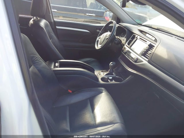 Toyota 2gr-fks 2018 5TDJZRFH5JS554046 Image 5