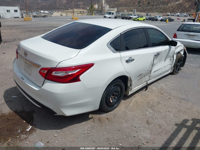 1N4AL3AP6GN351359 Nissan 2016