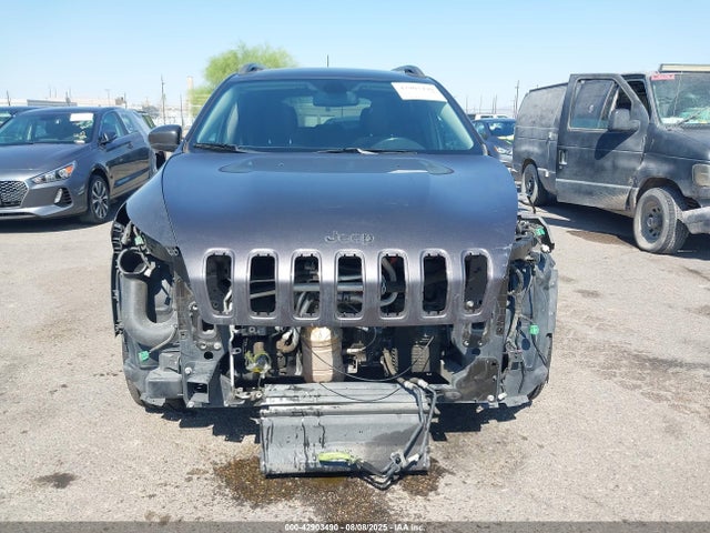 Jeep Cherokee 2016 1C4PJLCS4GW281110 Image 13