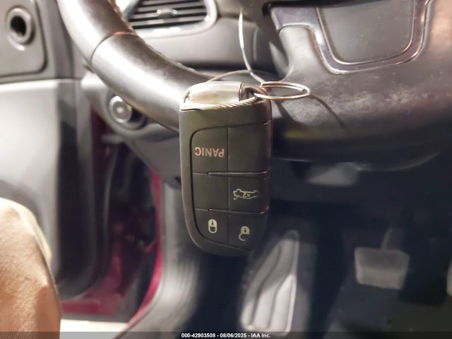 1C3CCCBB8FN745454 Chrysler 2015