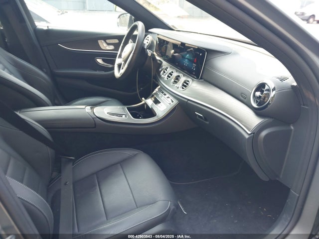 W1KZH6AB6PB168796 Mercedes-Benz m256