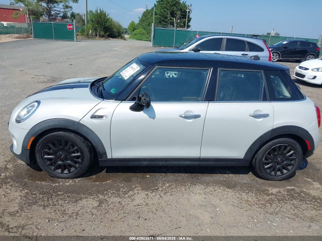 WMWXU1C50J2F81148 Mini 2018