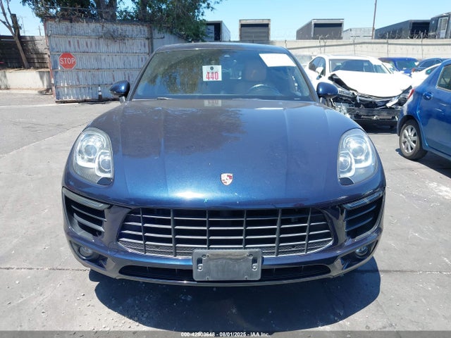 Porsche Macan 2018 WP1AB2A59JLB35061 Image 13