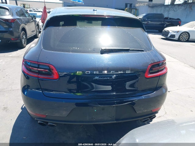 Porsche Macan 2018 WP1AB2A59JLB35061 Image 17