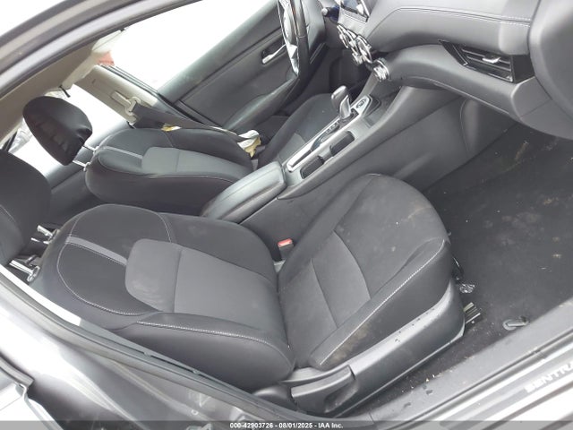 3N1AB8CV4MY311109 Nissan Sentra