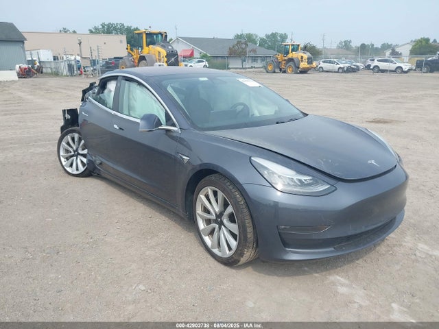 2018 TESLA MODEL 3 5YJ3E1EB9JF187059 Photo 0
