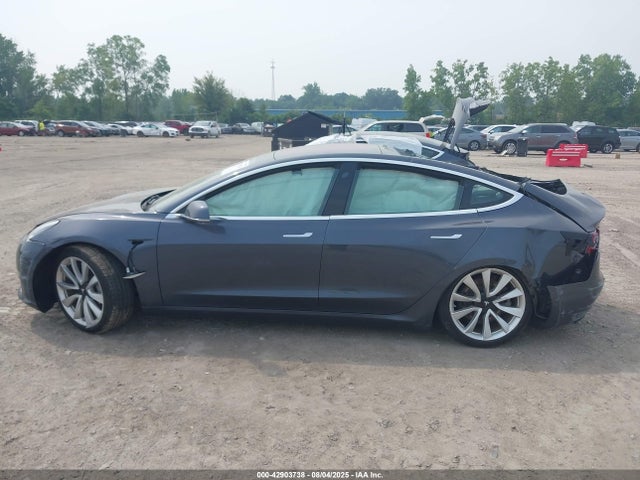 Tesla MODEL 3 2018 5YJ3E1EB9JF187059 Image 14