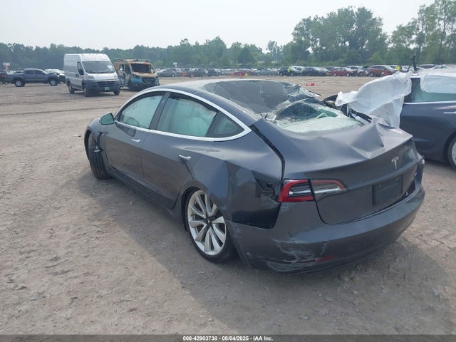 2018 TESLA MODEL 3 5YJ3E1EB9JF187059 Photo 2