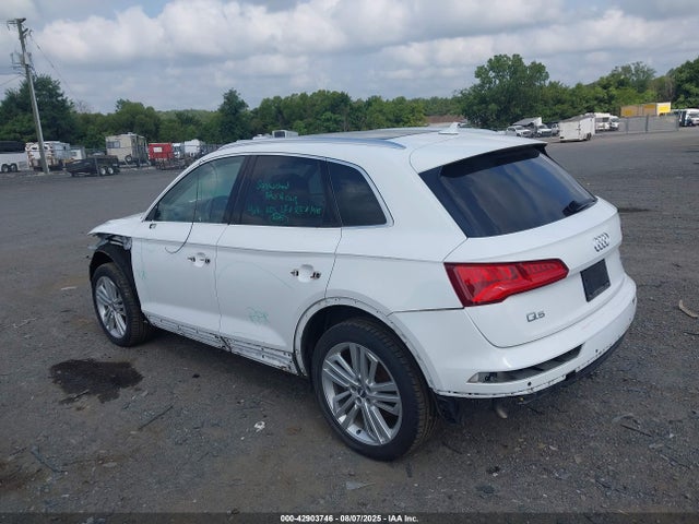 2019 AUDI Q5 WA1BNAFY9K2027292 Photo 2