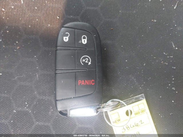 3C4NJDBB0KT827673 Jeep 2019