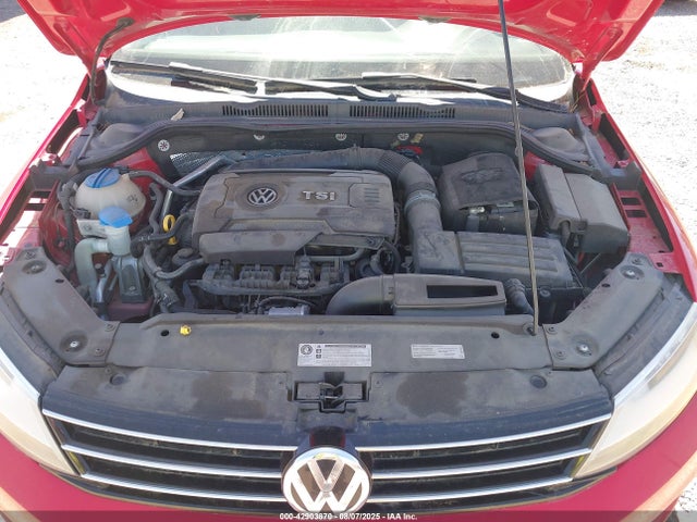 3VWD17AJ2FM256612 Volkswagen 1.8t