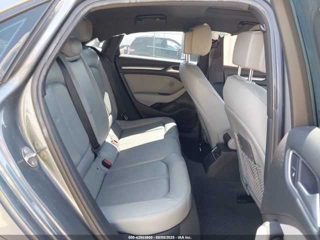2017 AUDI A3 WAUAUGFF2H1072799 Photo 7