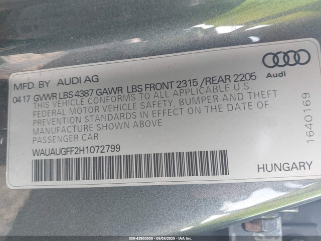 2017 AUDI A3 WAUAUGFF2H1072799 Photo 8