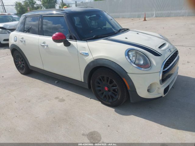 2017 MINI HARDTOP WMWXU3C52H2D32260 Photo 0