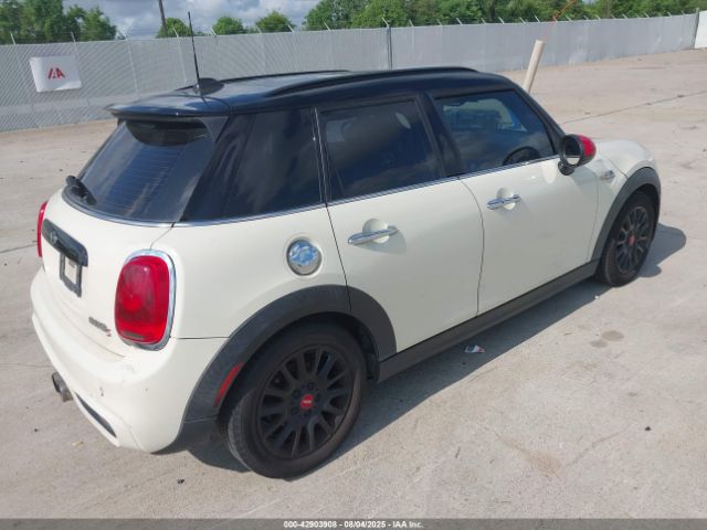 2017 MINI HARDTOP WMWXU3C52H2D32260 Photo 3