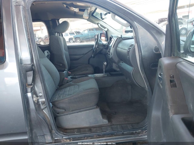 Nissan 2017 2017 1N6DD0CW8HN732491 Image 5