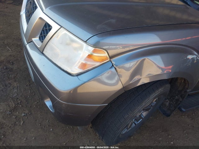Nissan 2017 2017 1N6DD0CW8HN732491 Image 6
