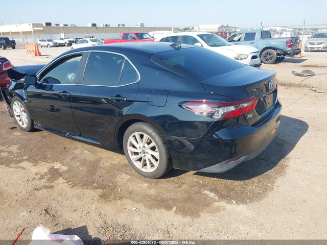 4T1R11AK6MU567382 Toyota CAMRY LE