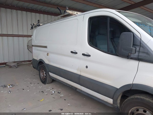 Ford 2018 2018 1FTYE1YM2JKA52866 Image 13