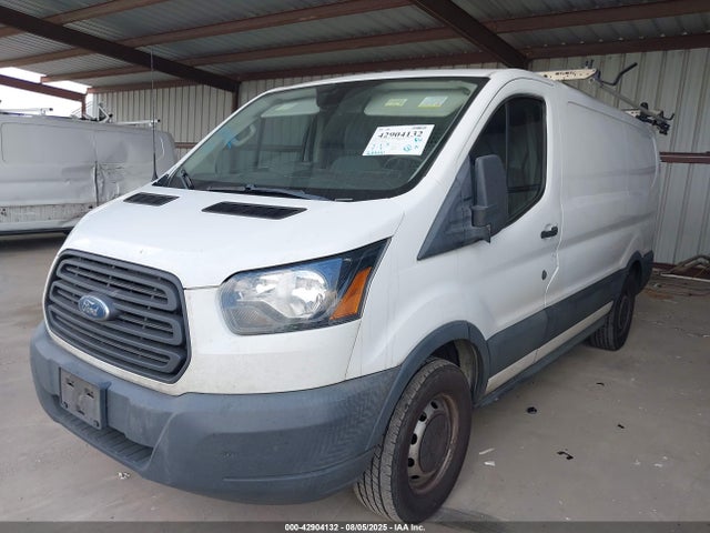 Ford 2018 2018 1FTYE1YM2JKA52866 Image 2