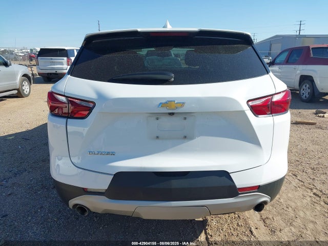 Chevrolet lsy 2022 3GNKBCR49NS200294 Image 17