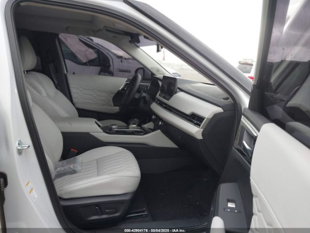 2025 MITSUBISHI OUTLANDER JA4J3WA85SZ019736 Photo 4