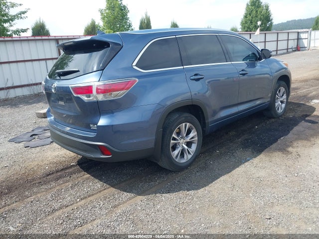 Toyota 2gr-fe 2015 5TDJKRFHXFS186961 Image 4