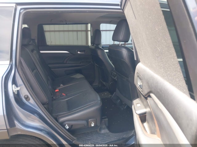 Toyota 2gr-fe 2015 5TDJKRFHXFS186961 Image 8