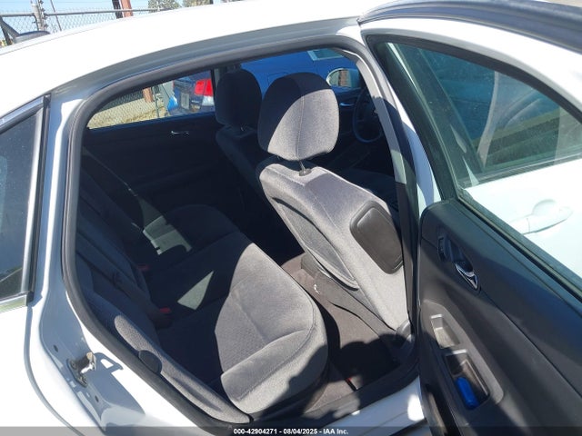 2G1WB5E31E1183756 Chevrolet lfx