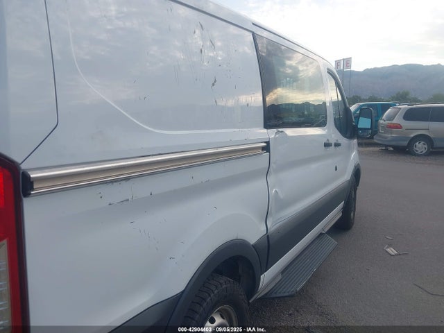 Ford 2018 2018 1FTYE1YM8JKB52213 Image 6