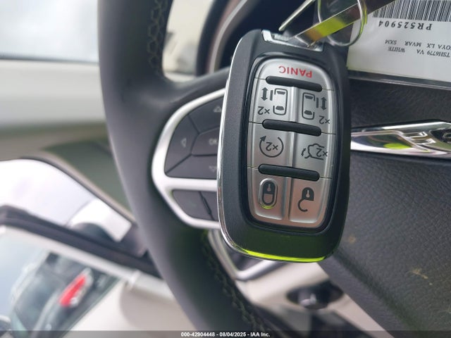 2023 CHRYSLER VOYAGER 2C4RC1CG8PR525904 Photo 10