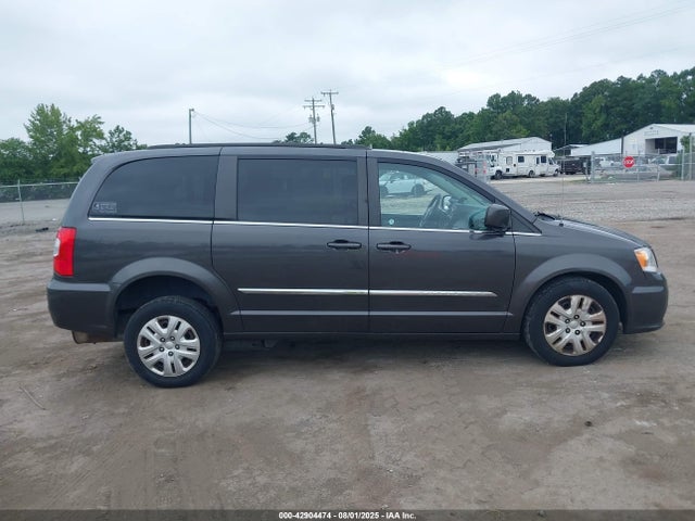 2C4RC1BG7GR185579 Chrysler Town and Country