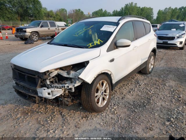 2018 FORD ESCAPE 1FMCU9GD1JUA74113 Photo 1