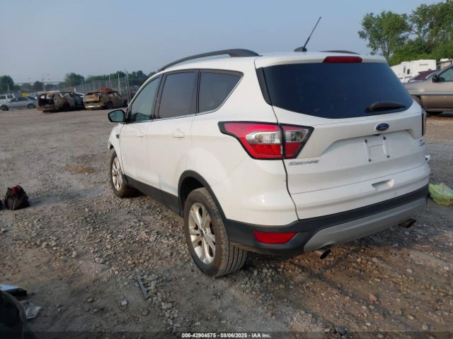 2018 FORD ESCAPE 1FMCU9GD1JUA74113 Photo 2