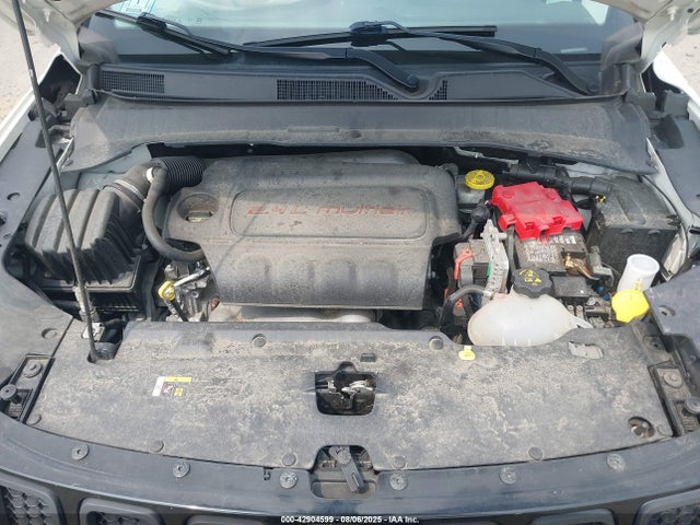 3C4NJDBB5KT656449 Jeep 2019