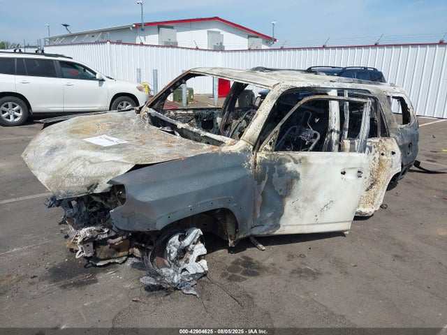 Toyota 1gr-fe 2016 JTEBU5JR2G5403333 Image 2