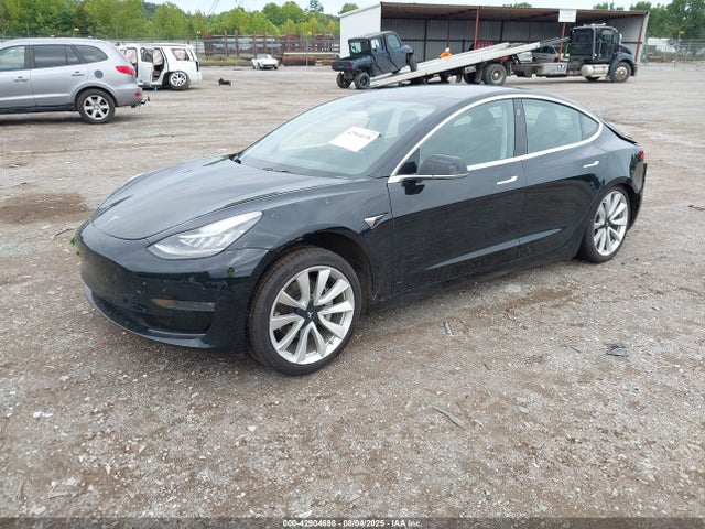 2019 TESLA MODEL 3 5YJ3E1EB7KF364628 Photo 1