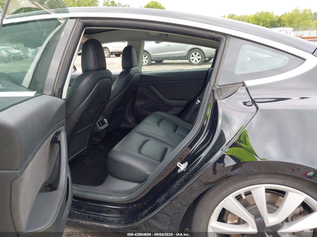 2019 TESLA MODEL 3 5YJ3E1EB7KF364628 Photo 7