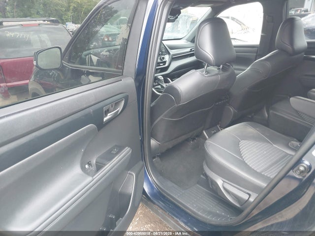Продажа на аукционе авто 2021 Toyota Highlander Xse, vin: 5TDLZRBH0MS104081, номер лота: 42905018