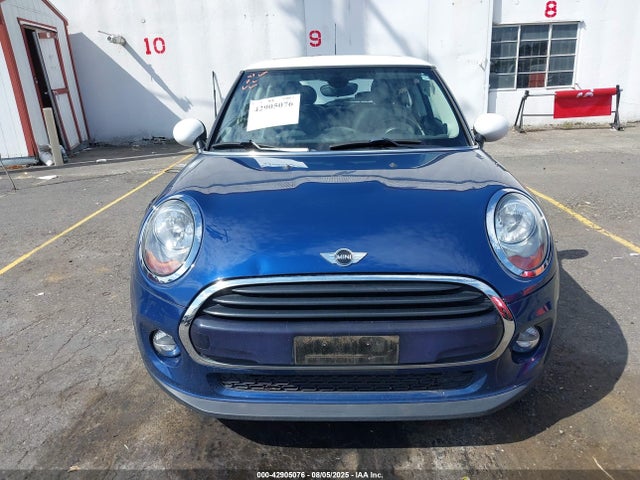 WMWXP5C52J2G62683 Mini Hardtop