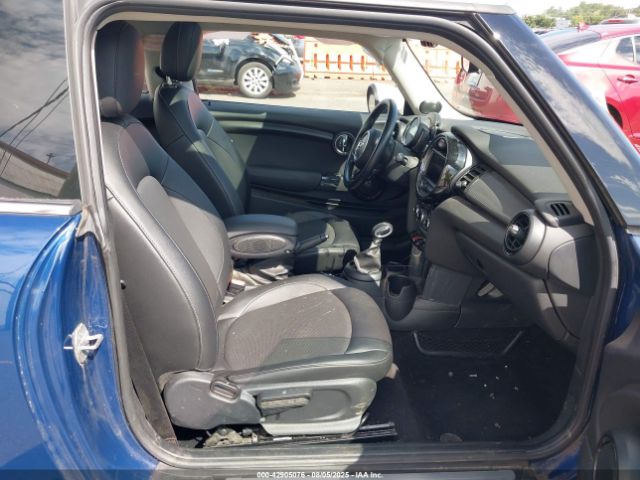 2018 MINI HARDTOP WMWXP5C52J2G62683 Photo 4