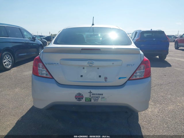 Nissan 2015 2015 3N1CN7APXFL953736 Image 16