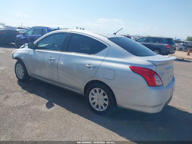 Nissan 2015 2015 3N1CN7APXFL953736 Image 3