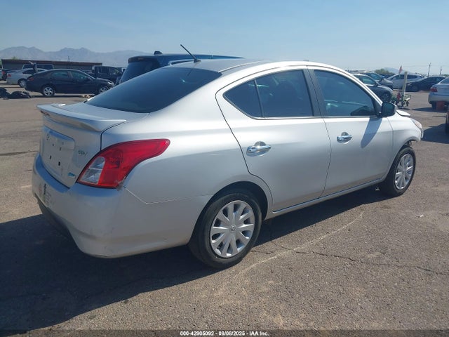 Nissan 2015 2015 3N1CN7APXFL953736 Image 4