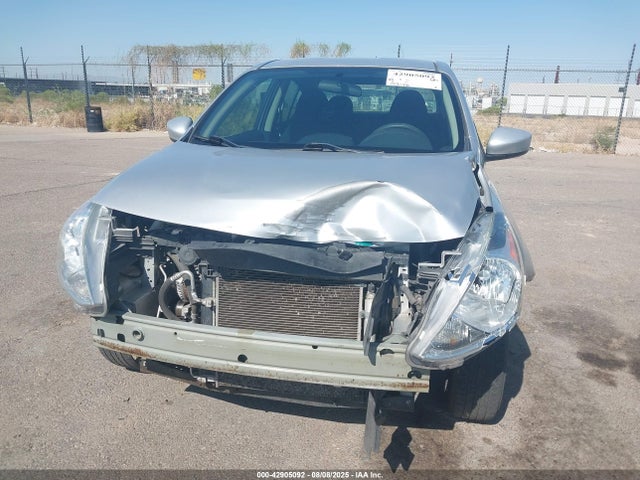 Nissan 2015 2015 3N1CN7APXFL953736 Image 6