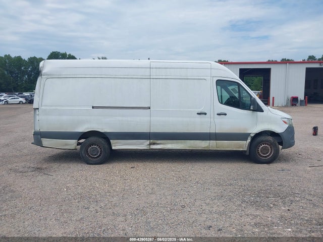 Freightliner Om 642 With Brake Assist 2019 WDRPF1CD0KP061151 Image 14