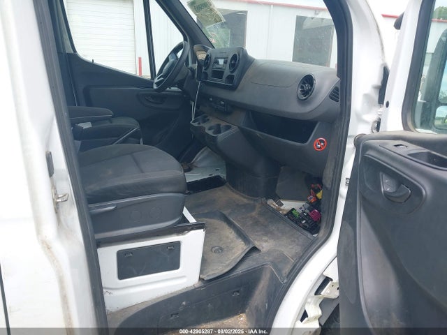 Freightliner Om 642 With Brake Assist 2019 WDRPF1CD0KP061151 Image 5